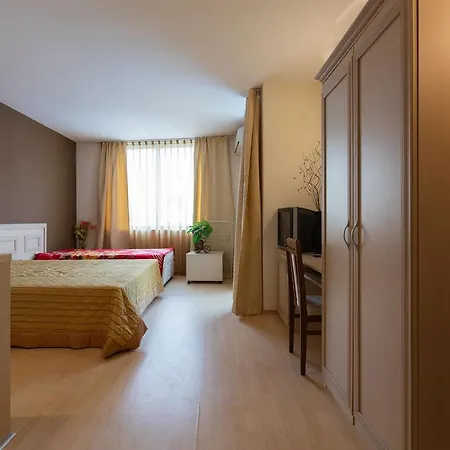 ❤wifi❤studio With Kitchen&balcony Pool View❤ye❤ Apartament