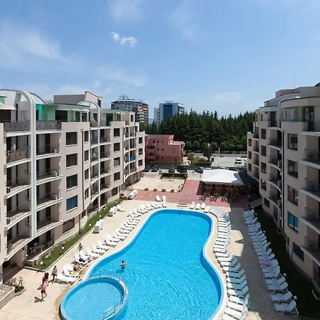 ❤wifi❤studio With Kitchen&balcony Pool View❤ye❤ Apartament